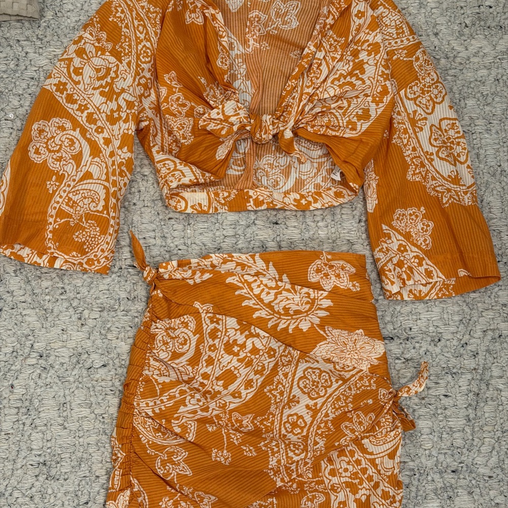 Zara Orange and White Patterned Set